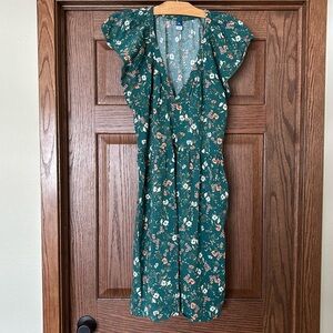 XL Tall - Flutter sleeve, V-neck dress with pockets
